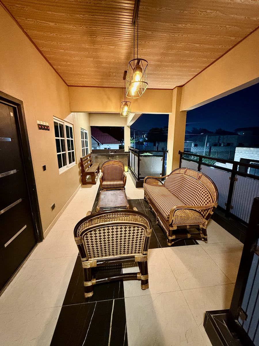Luxury 1 bedroom, Front porch with multiple seating area